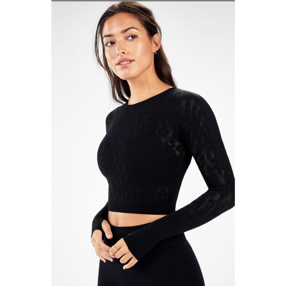 SOLD🌟BNWT🌟Fabletics Valeria Sculptknit L/S top
